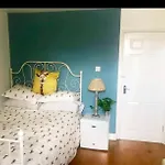Stylish Modern Studio, Mock Georgian House, Heart Of Trendy Hackney & London